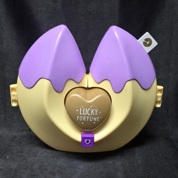 WowWee Lucky Fortune Cookie Shaped Collector's Case Jewelry Lockbox Storage Safe - Picture 16 of 16
